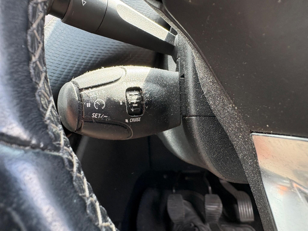 Peugeot 2008 Allure Black #20