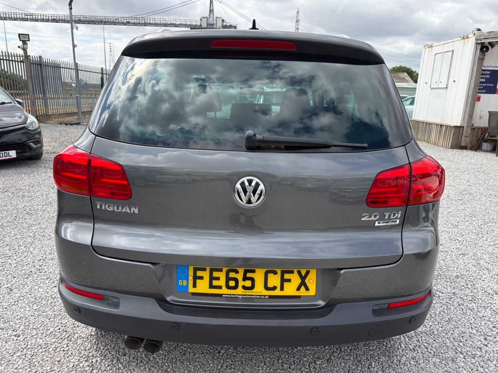 Volkswagen Tiguan 2.0 Tdi Bluemotion Tech White #8