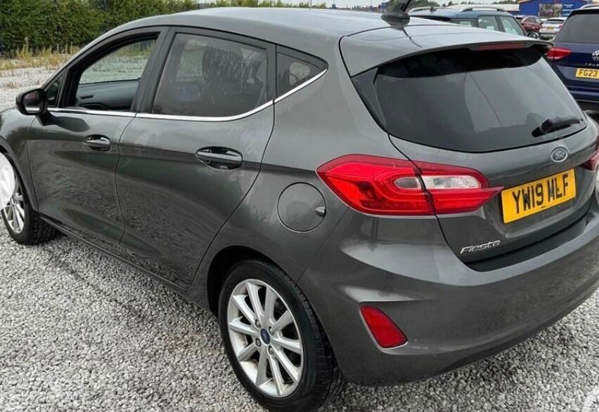 Ford Fiesta 1.0T Ecoboost Titanium Euro 6 Ss Grey #4