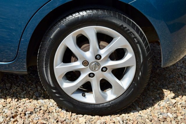Nissan Micra 1.2 Visia Hatchback Euro 5 80 P Silver #18