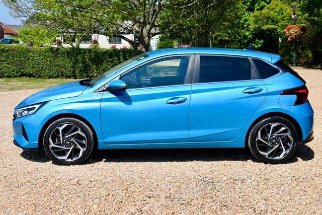 Hyundai I20 1.0 T-gdi Mhev Premium Hatchback Hybrid Blue #4