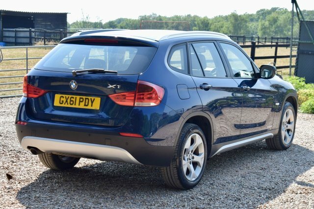 BMW X1 Hatchback White #10