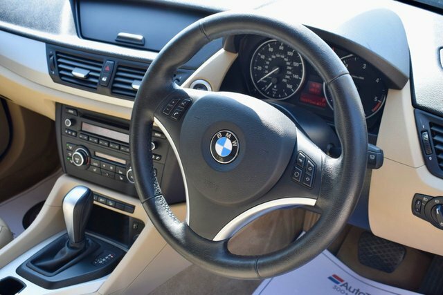 BMW X1 Hatchback White #22