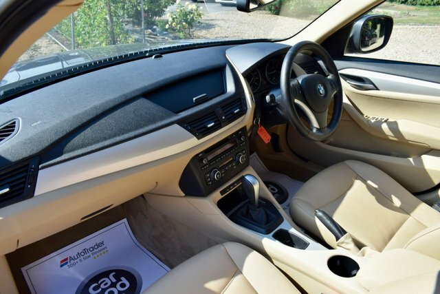 BMW X1 Hatchback White #33
