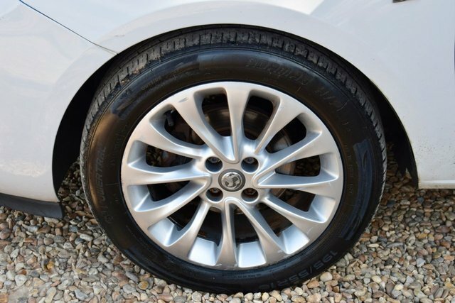 Vauxhall Corsa 1.4L Sri White #16