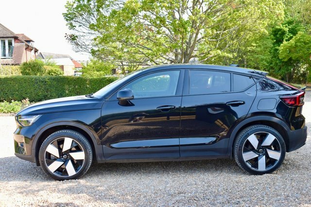 Volvo C40 Recharge 82Kwh Ultimate Suv Black #4