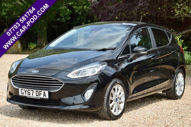 Ford Fiesta Ecoboost Titanium Hatchback Black #3