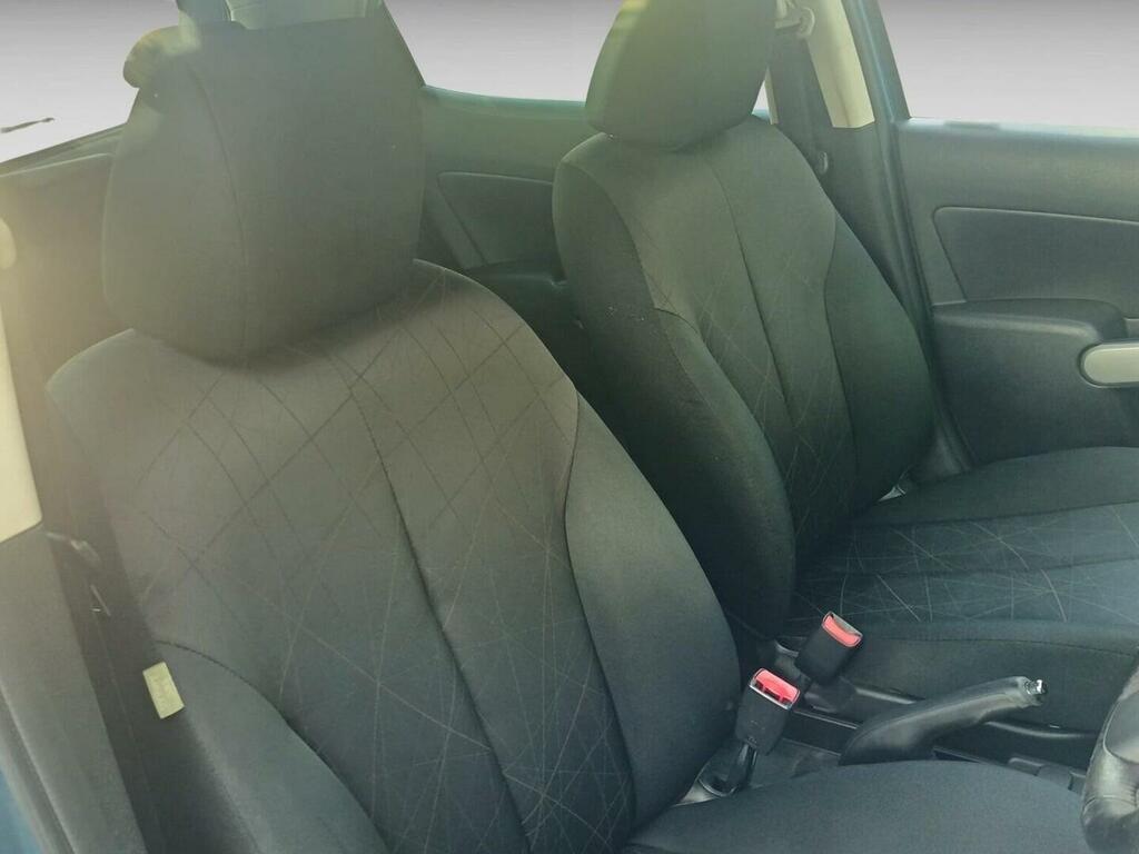 Mazda 2 1.3L Venture Red #10
