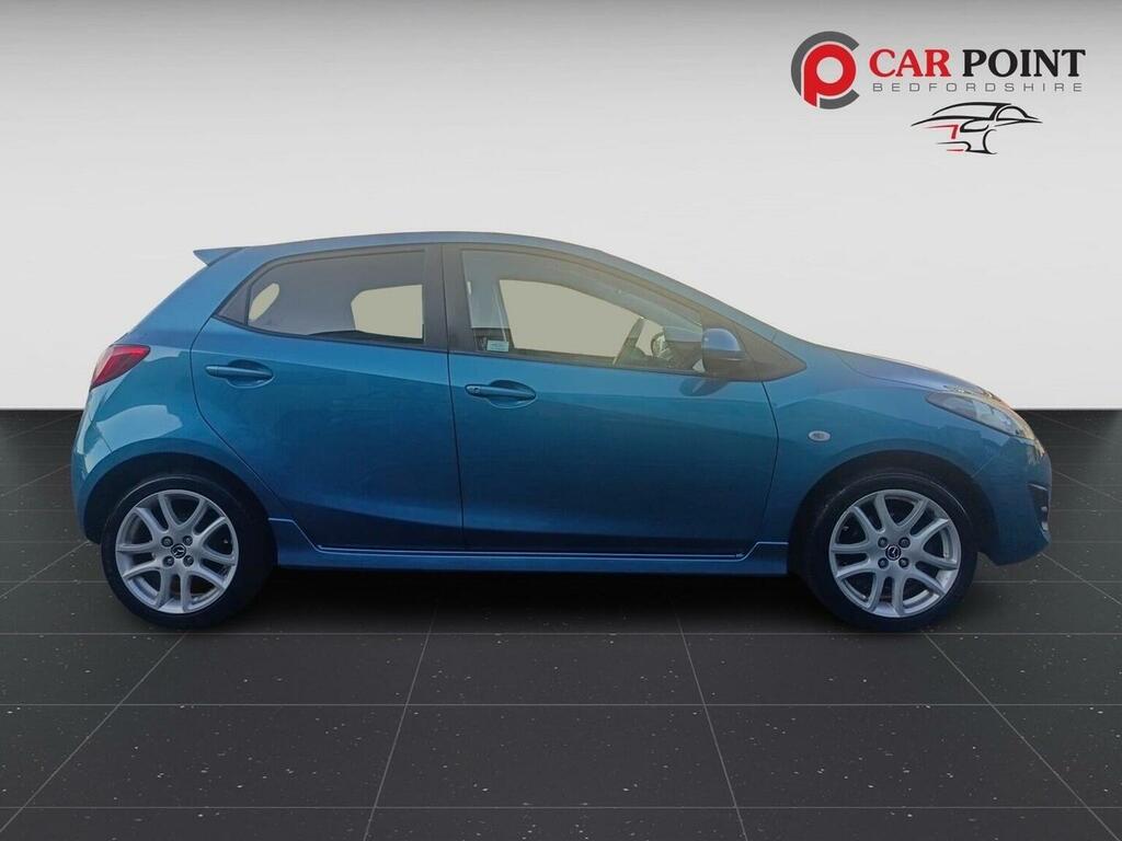 Mazda 2 1.3L Venture Red #8