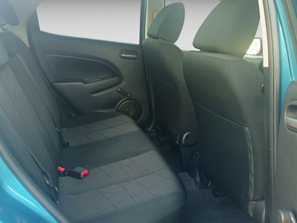 Mazda 2 1.3L Venture Red #16