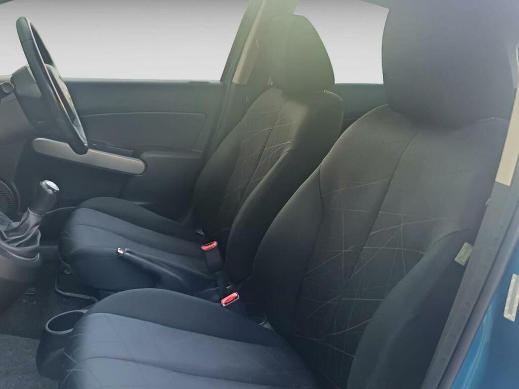 Mazda 2 1.3L Venture Red #13
