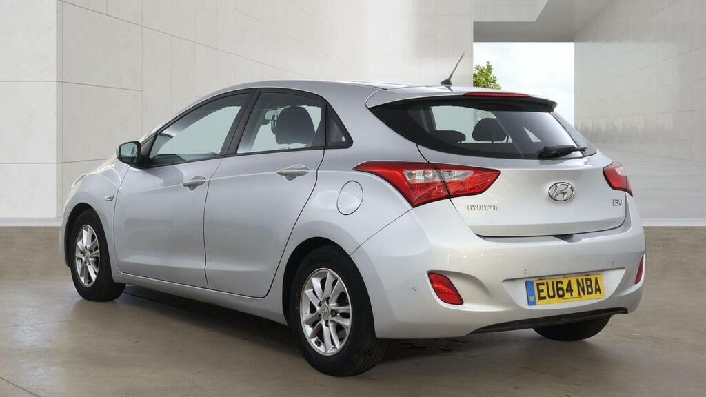 Hyundai I30 1.6 Crdi Blue Drive Active Euro 5 Ss Silver #2