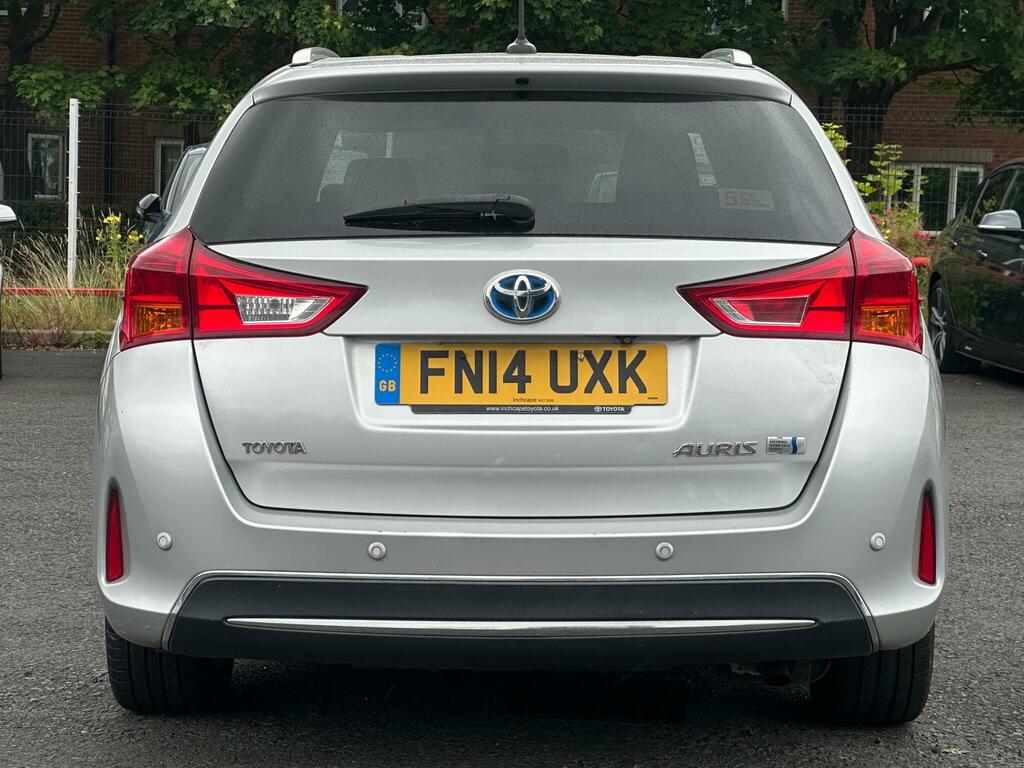 Toyota Auris Excel Silver #6