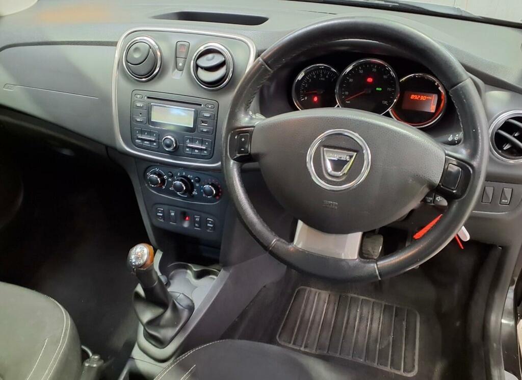Dacia Sandero Laureate Black #5