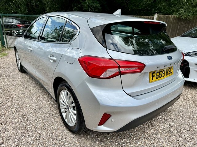 Ford Focus 1.0T Ecoboost Titanium Hatchback FG69HSC Silver #6