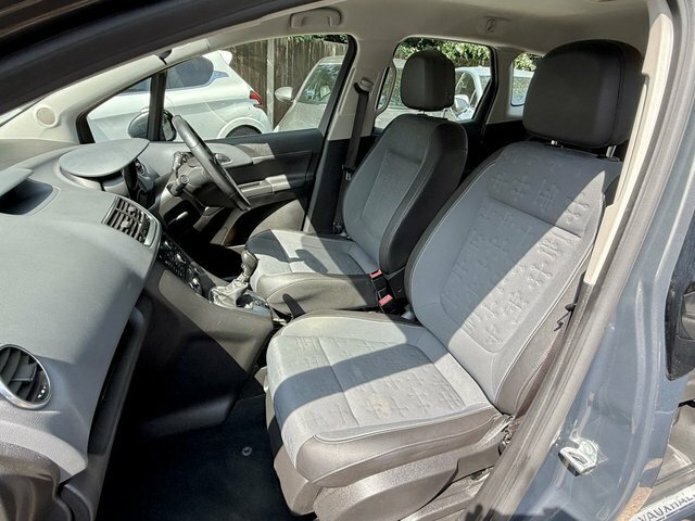Vauxhall Meriva Mpv Orange #16