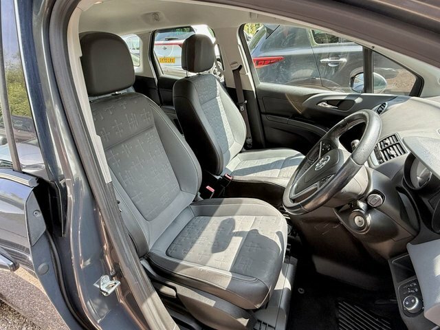 Vauxhall Meriva Mpv Orange #14