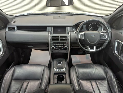 Land Rover Discovery Sport 2.0 Discovery Sport BW68HBK White #2