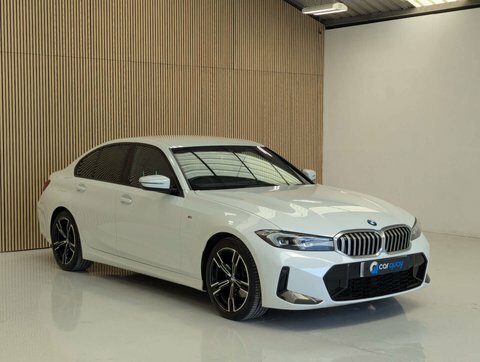 BMW 3 Series 2.0 320I M YA73KNW White #6
