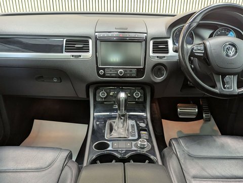 Volkswagen Touareg 3.0 Touareg V6 #2