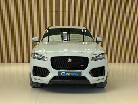 Jaguar F-Pace 3.0 D300 V6 #2
