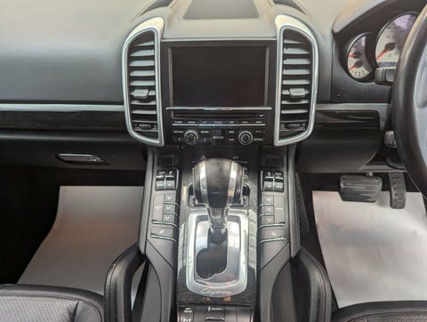 Porsche Cayenne 3.0 Cayenne V6 Blue
