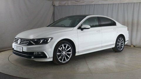 Volkswagen Passat 2.0 Passat R-line CK17FXA White #5