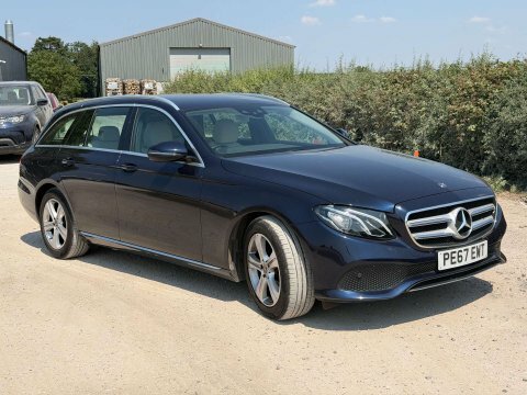 Mercedes-Benz E Class 2.0 E 220  #3