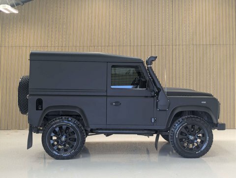 Land Rover Defender 90 Suv Grey #9