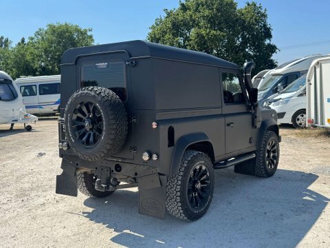 Land Rover Defender 90 Hard Top Td #4