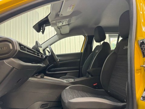 Jeep Avenger 115Kw Summit 54Kwh Black #47