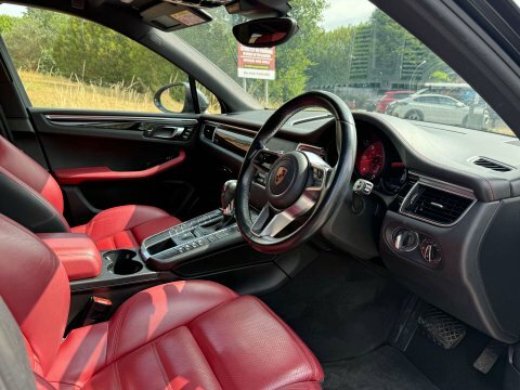 Porsche Macan 3.0 D S Pdk 258 Bhp Grey #12