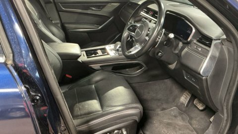 Jaguar F-Pace 2.0 F-pace R-dynamic #3