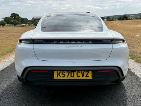 Porsche Taycan Performance Plus 93.4Kwh 4S Saloon Blue #8