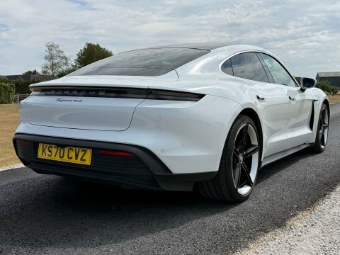 Porsche Taycan Performance Plus 93.4Kwh 4S Saloon Blue #11