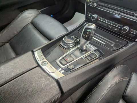 BMW 5 Series 520D M Sport White #49