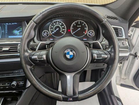 BMW 5 Series 520D M Sport White #60
