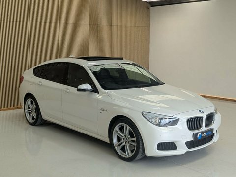 BMW 5 Series 2.0 520D M #6