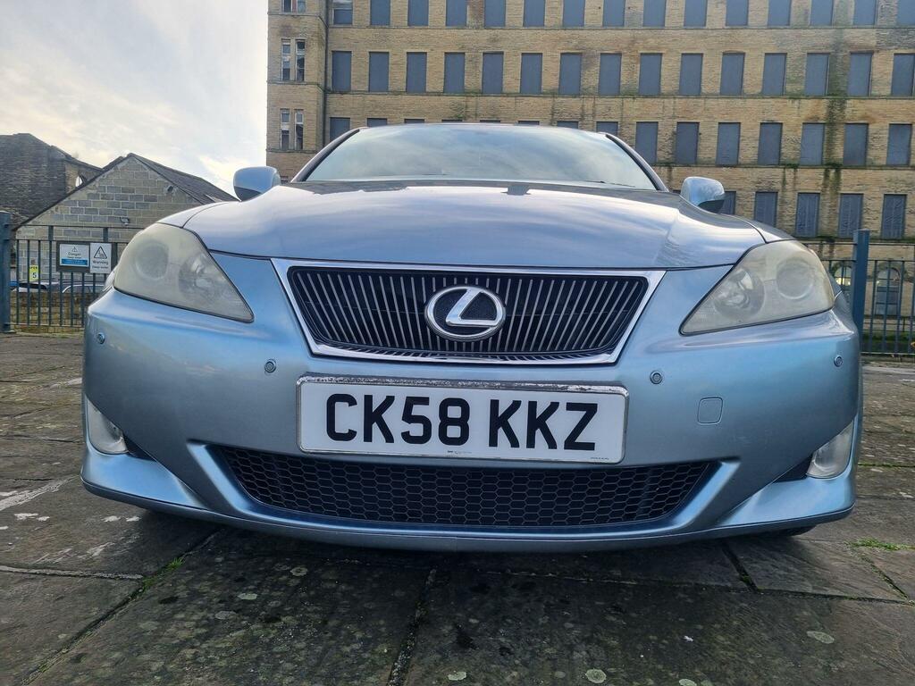 Lexus IS Se Blue #2