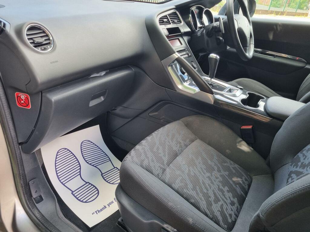 Peugeot 3008 1.6 Hdi Active Euro 5 Grey #16