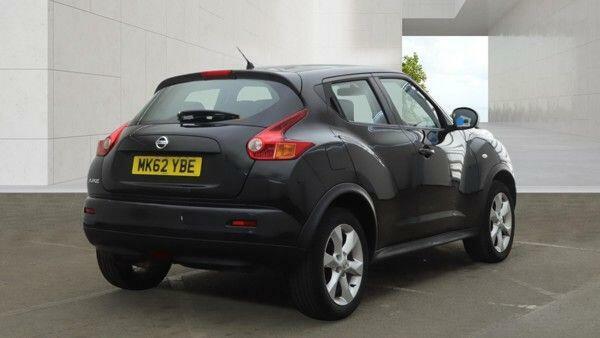 Nissan Juke 2012 1.6 Dig-t Tekna Suv Euro 5 Grey #3