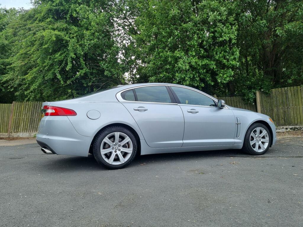Jaguar XF Saloon 2.7D V6 Luxury Euro 4 200808 Silver #8