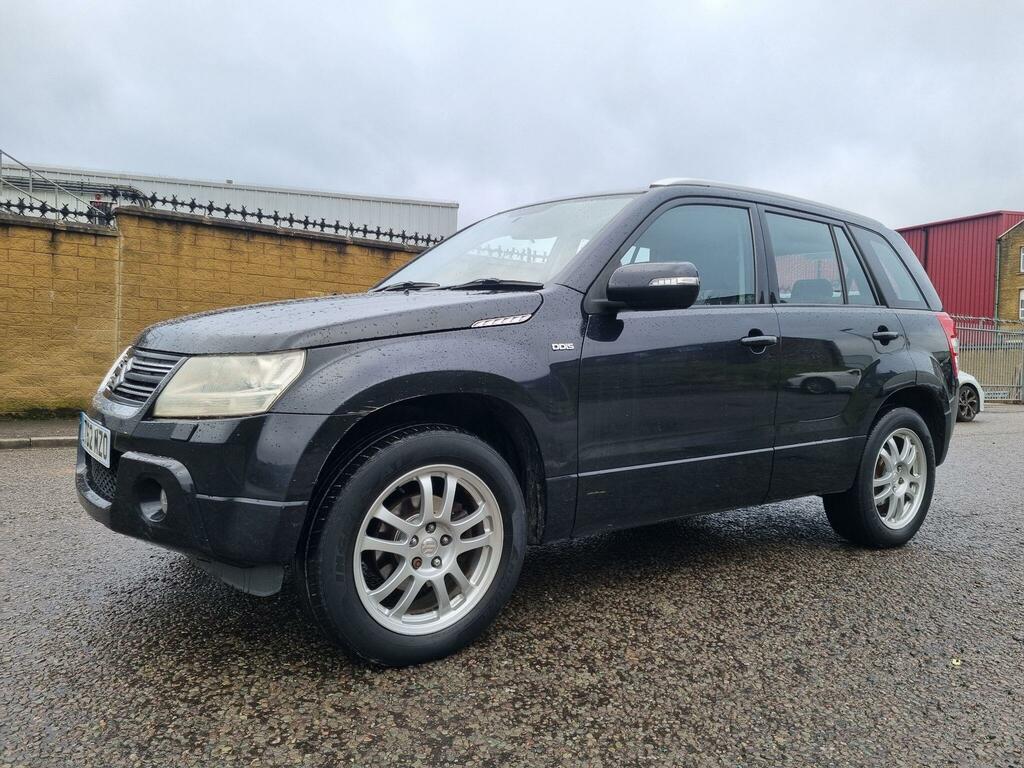Suzuki Grand Vitara Sz-t Black #3