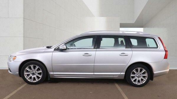 Volvo V70 Se Lux Premium Silver #6