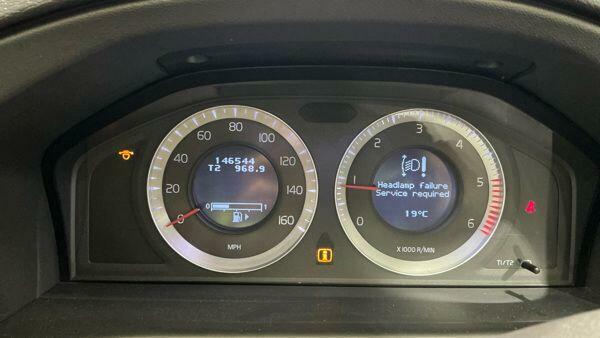 Volvo V70 3.0 T6 Se Lux Premium Geartronic Awd Euro 4 Gold #12