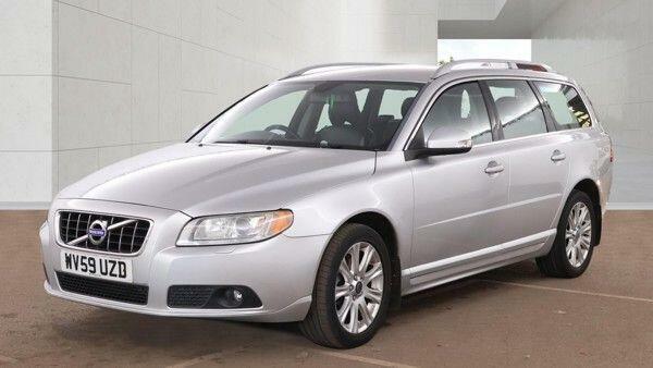 Volvo V70 Se Lux Premium Silver #2