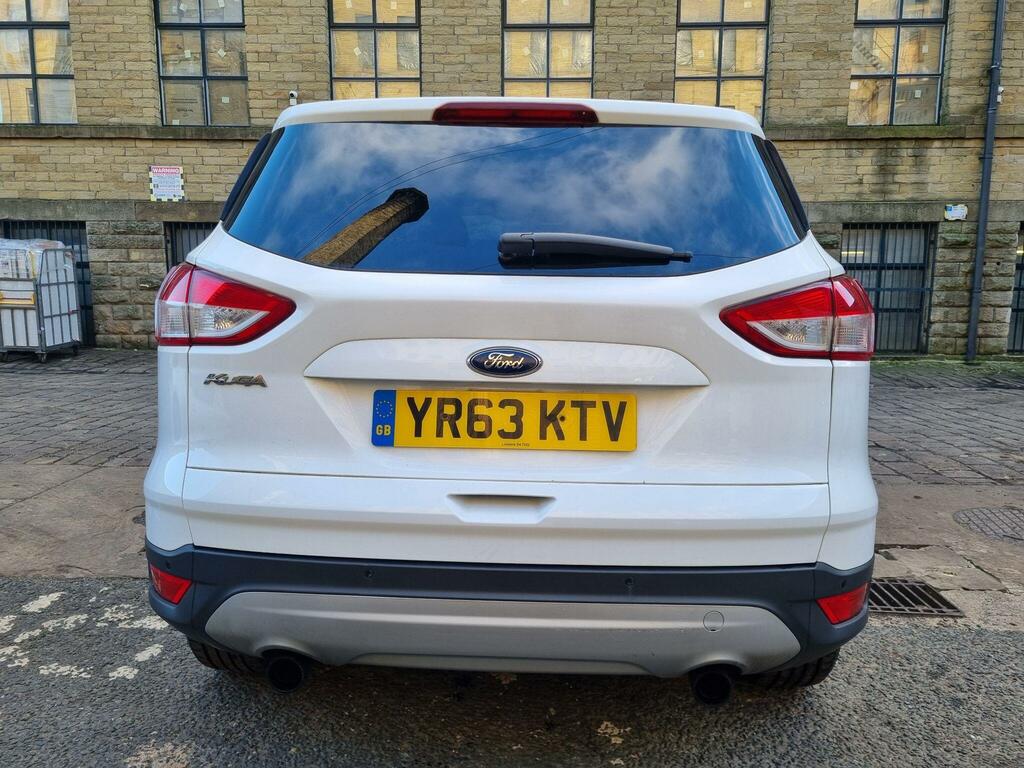 Ford Kuga 2.0 Tdci Zetec Suv 2Wd Euro 5 1 Black #5