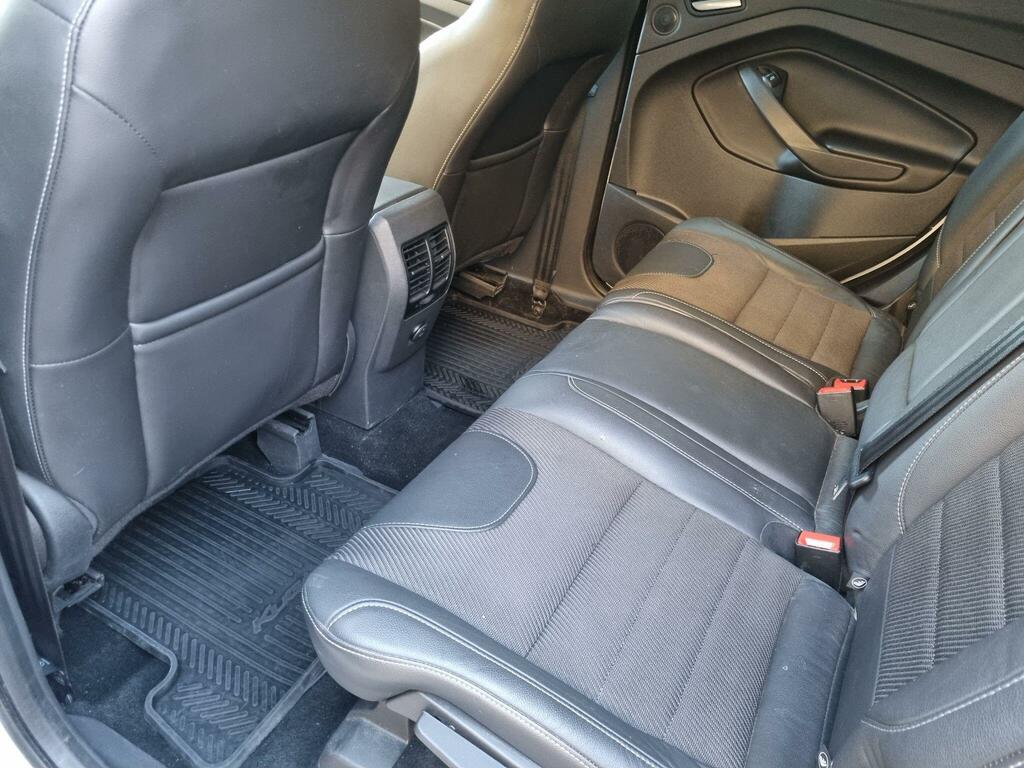 Ford Kuga 2.0 Tdci Zetec Suv 2Wd Euro 5 1 Black #15
