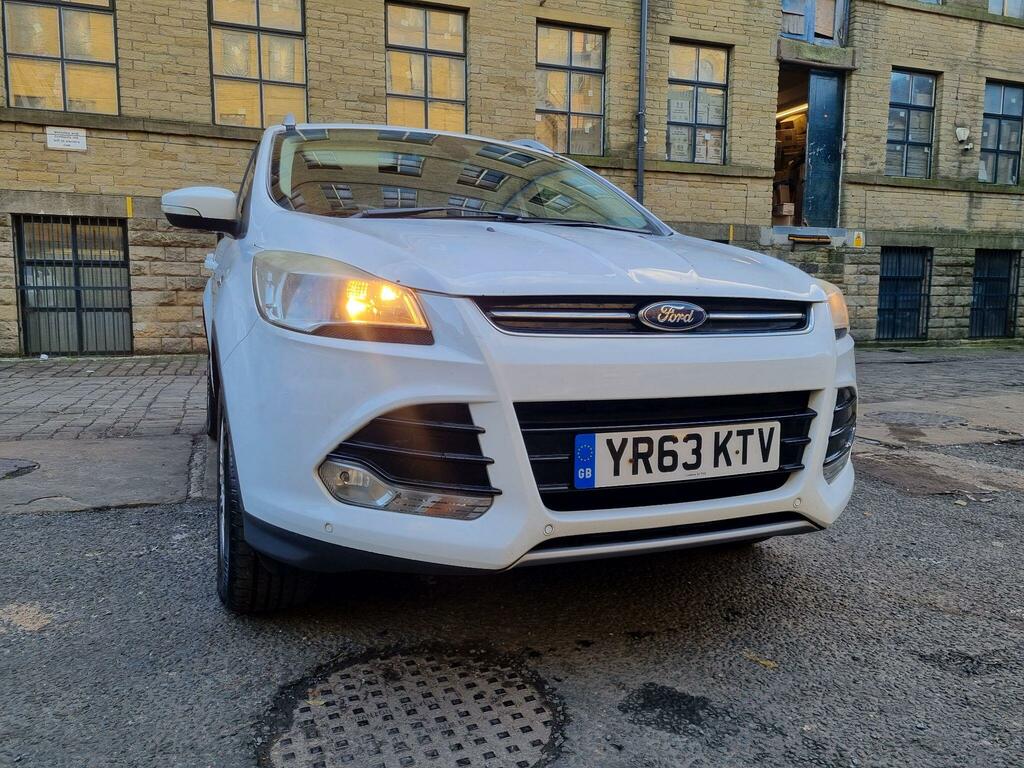 Ford Kuga 2.0 Tdci Zetec Suv 2Wd Euro 5 1 Black #9