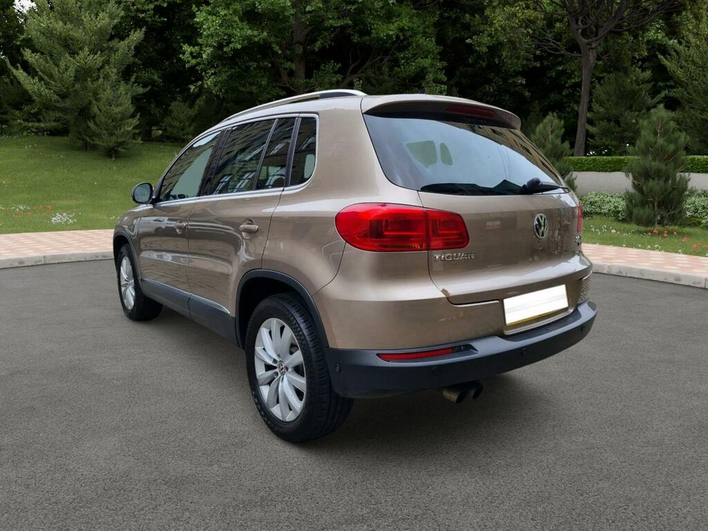 Volkswagen Tiguan 2.0 Tdi Bluemotion Tech Match 4Wd Euro 6 Ss YH65KVX Beige #4